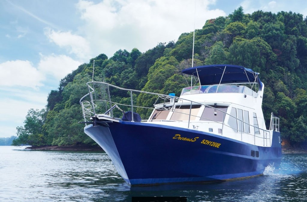 Singapore Yacht - 44ft Cruiser
